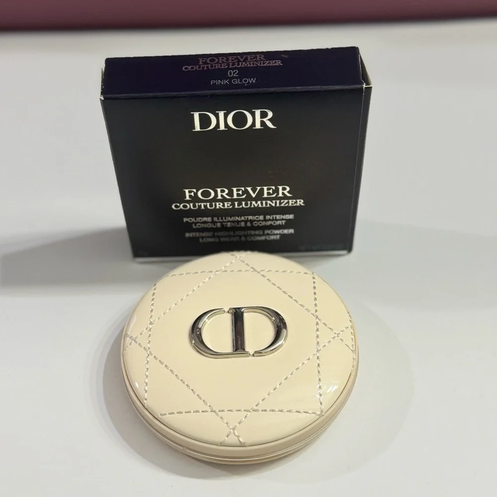 Dior Forever Couture Luminizer in Shade 02 Pink Glow
